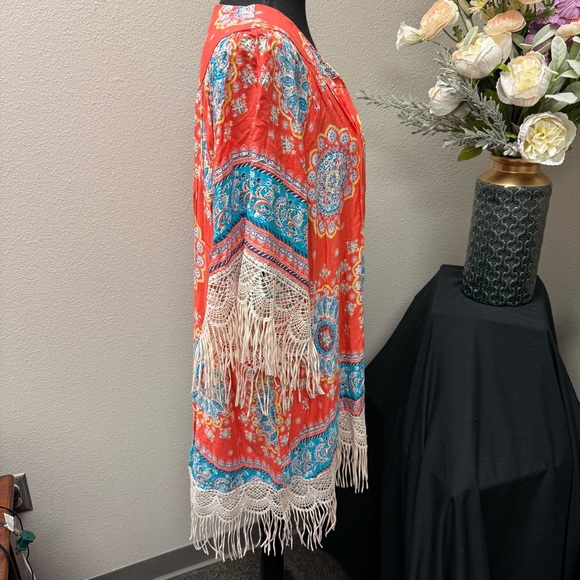 Umgee USA M/L Boho Coral Kimono with Crochet Fringe Trim Festival Layering Top - Picture 4 of 7